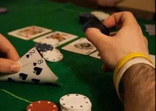 如何避免错误地诈唬！